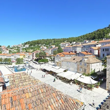 Διαμέρισμα Plaza